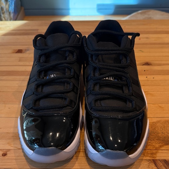 Nike Jordan 11 low “Space Jam” - Picture 2 of 6